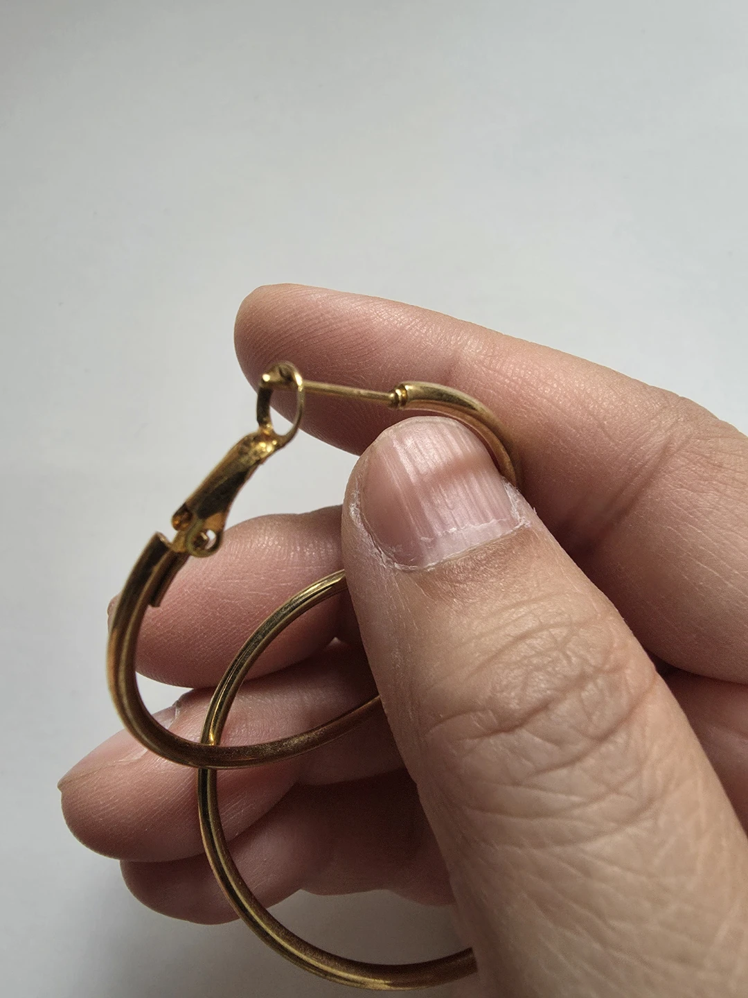 Gold Tone Hoop Earrings Medium ⚽️ - photo 2