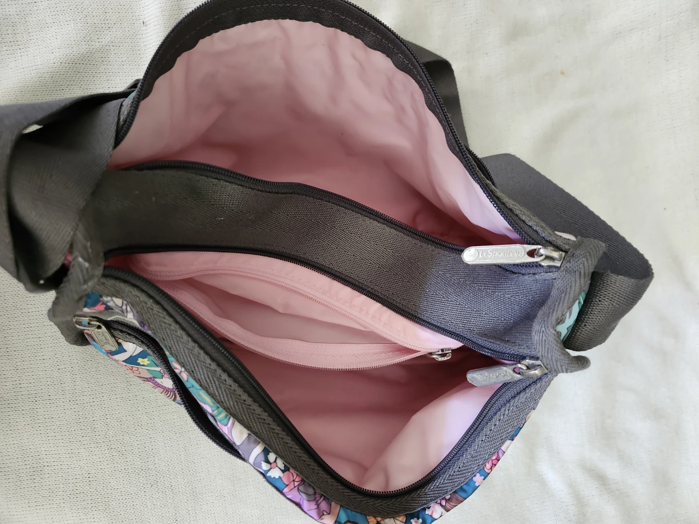 LeSportsac Hawaii Exclusive Rare Bag Tropical - photo 3