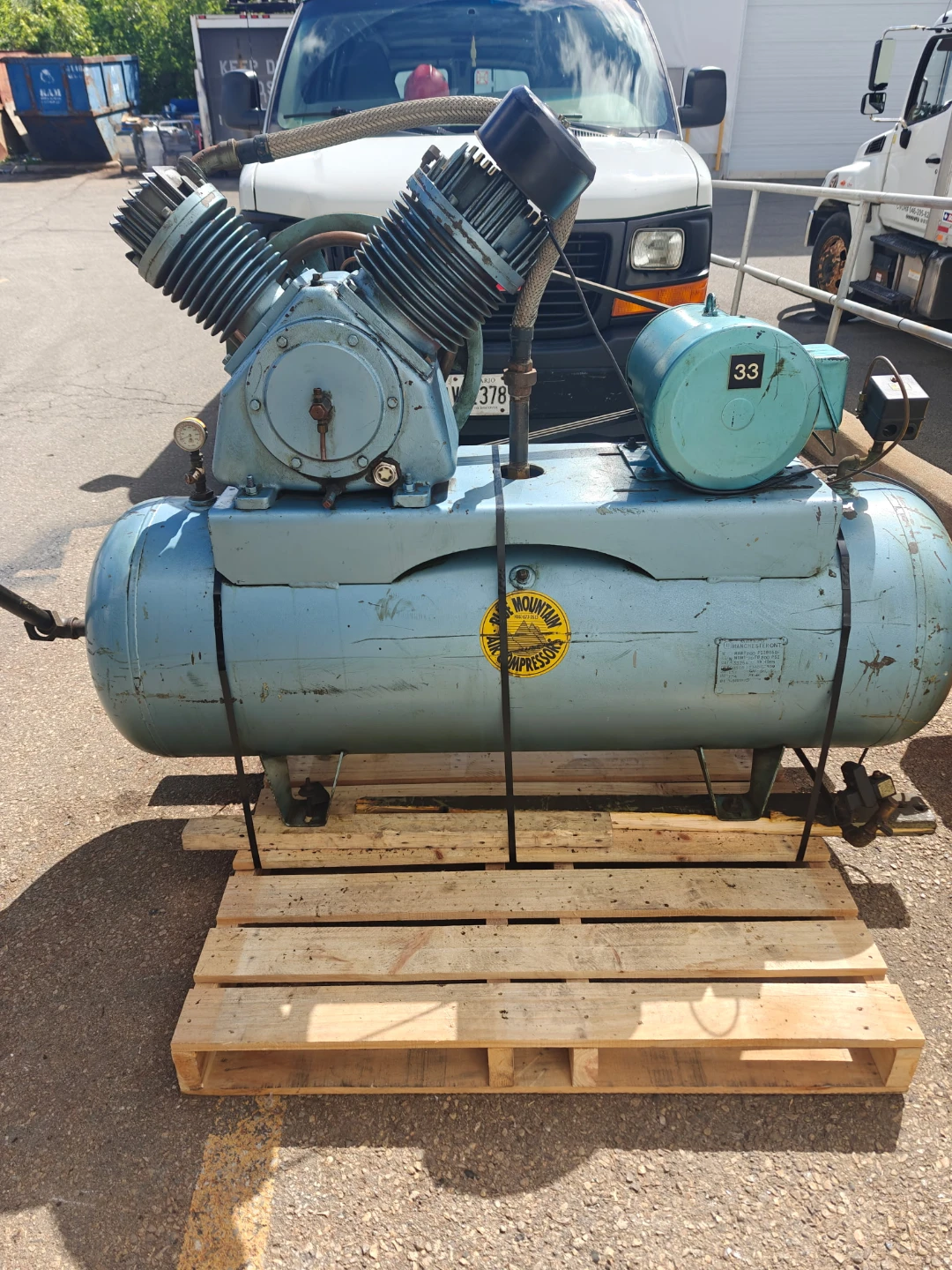 Vintage Champion Air Compressor - photo 3