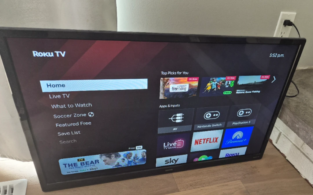 SANYO 32" Roku TV