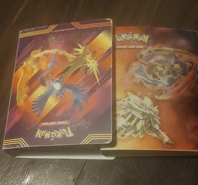 Bunch of random Pokémon Trading Card Game Tin Bundle has lid - photo 2