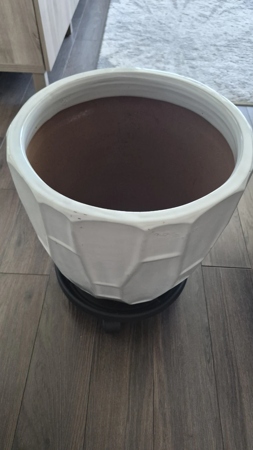 White Ceramic Pot with FREE Roller Stand - photo 3