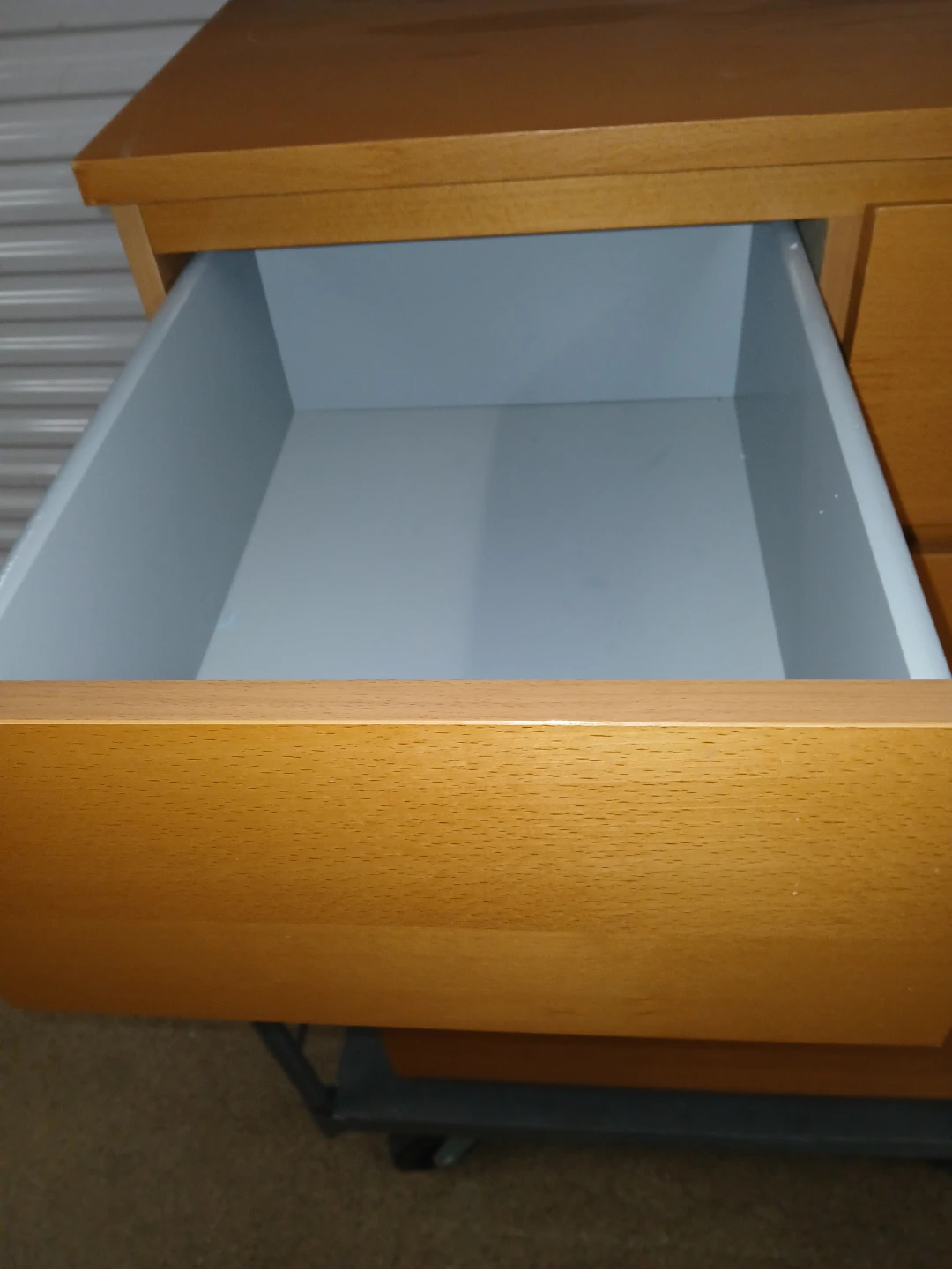 Dresser - photo 3