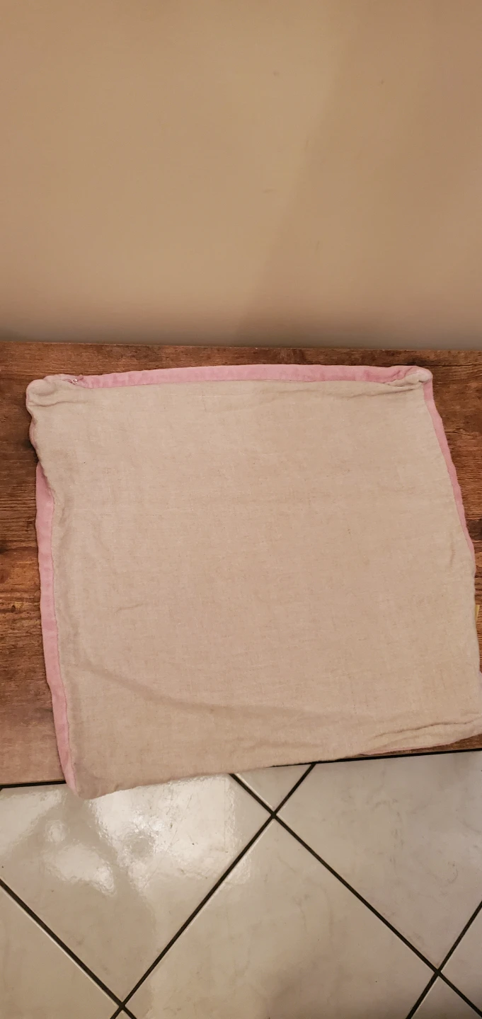 Pink Plush Throw Pillow Cover - Reversible - ⚽️ - photo 2