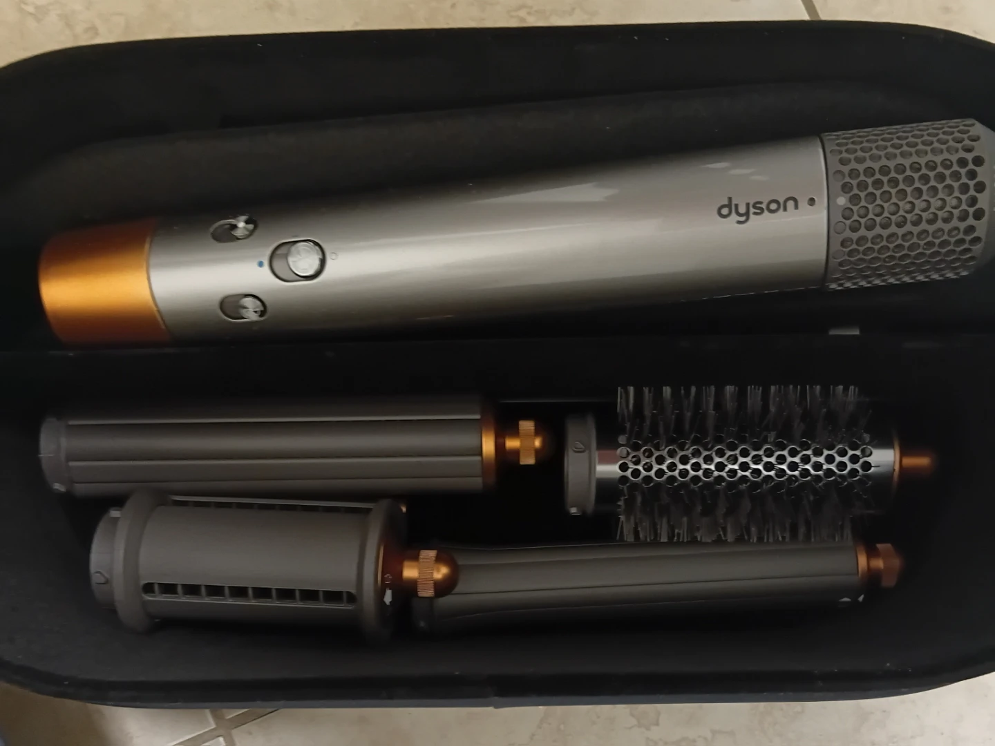 Dyson Airwrap Complete Styler