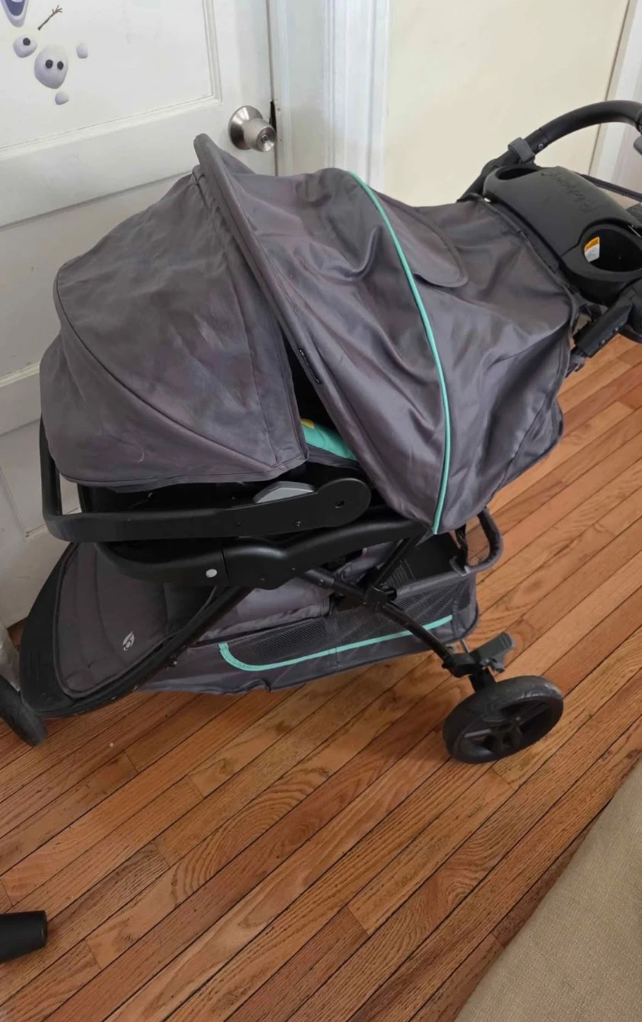 Baby Trend Infant Car Seat and Stroller Combo - photo 4