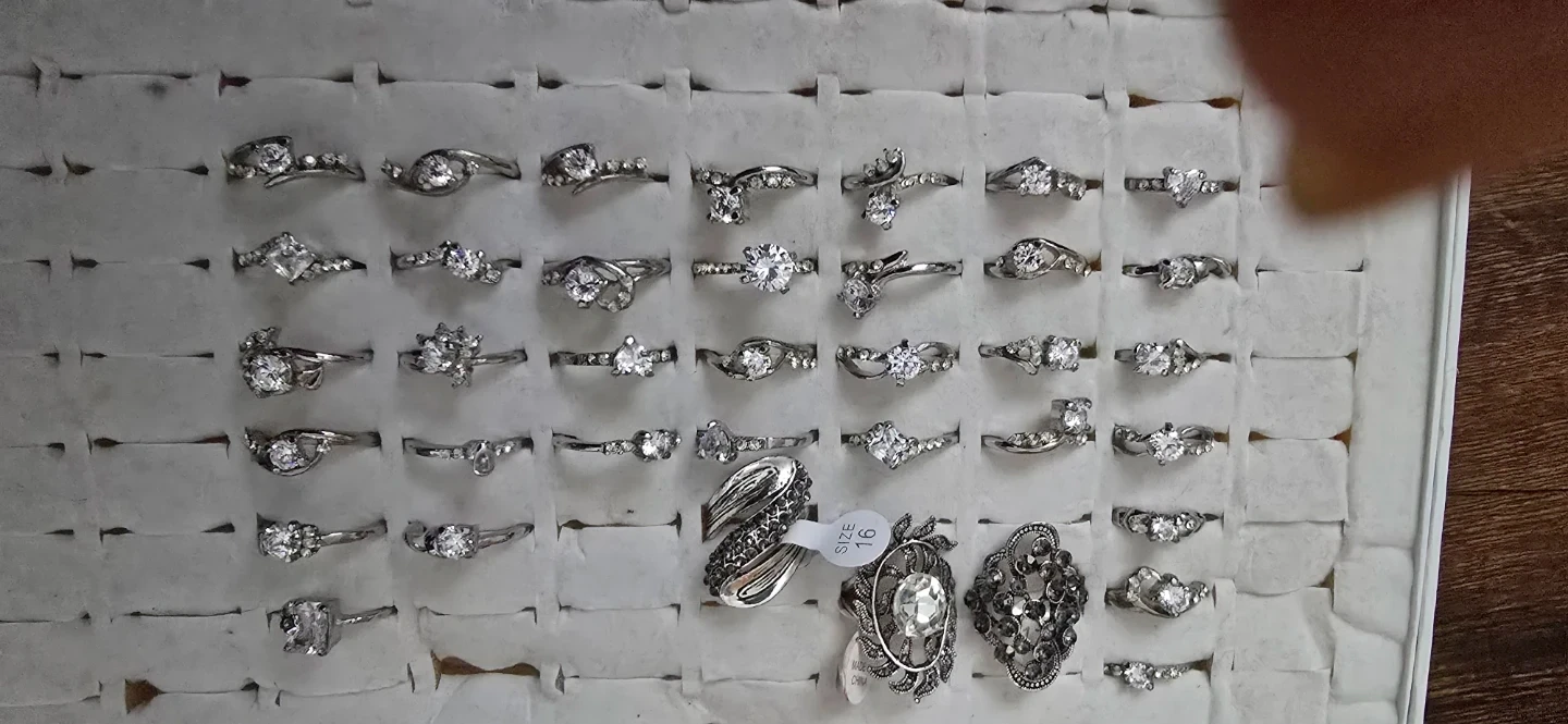 NEW $15 FOR Lot of assorted rings