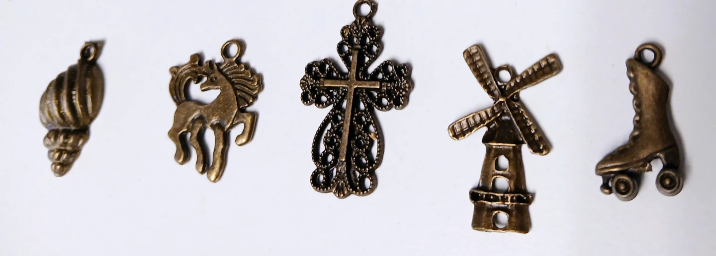 20 - Assorted Charms - photo 3