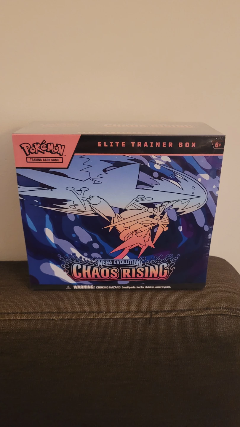 Pokemon Chaos Rising ETB
