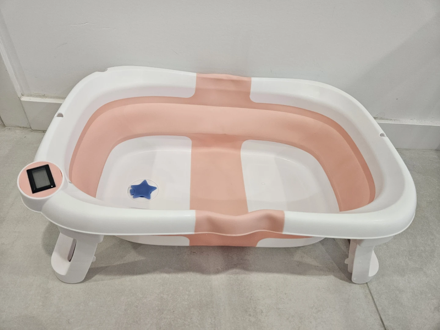 Collapsible Baby Bathtub with Thermometer