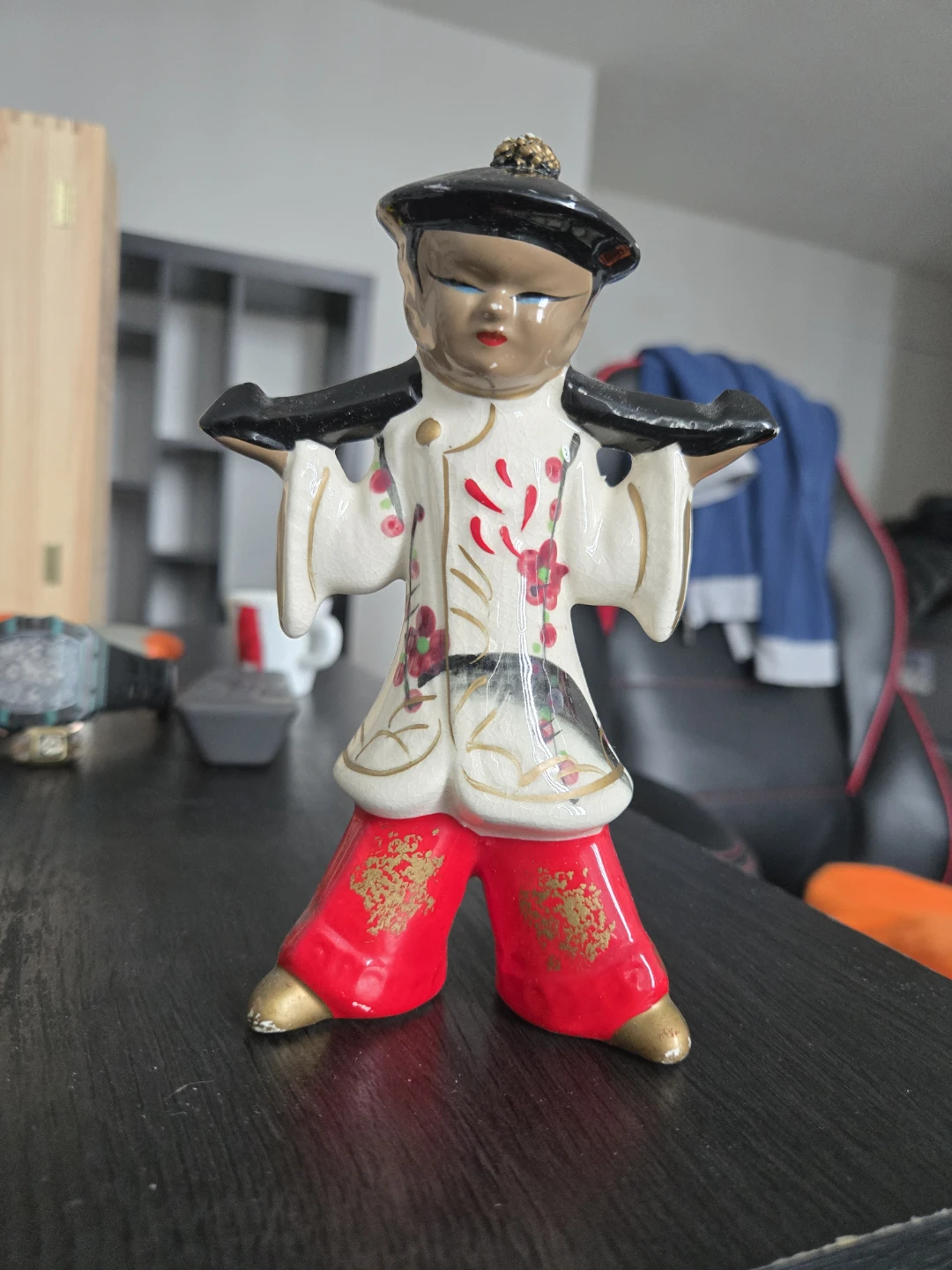 ⚽ Ceramic Figurine of a Man in Traditional Attire