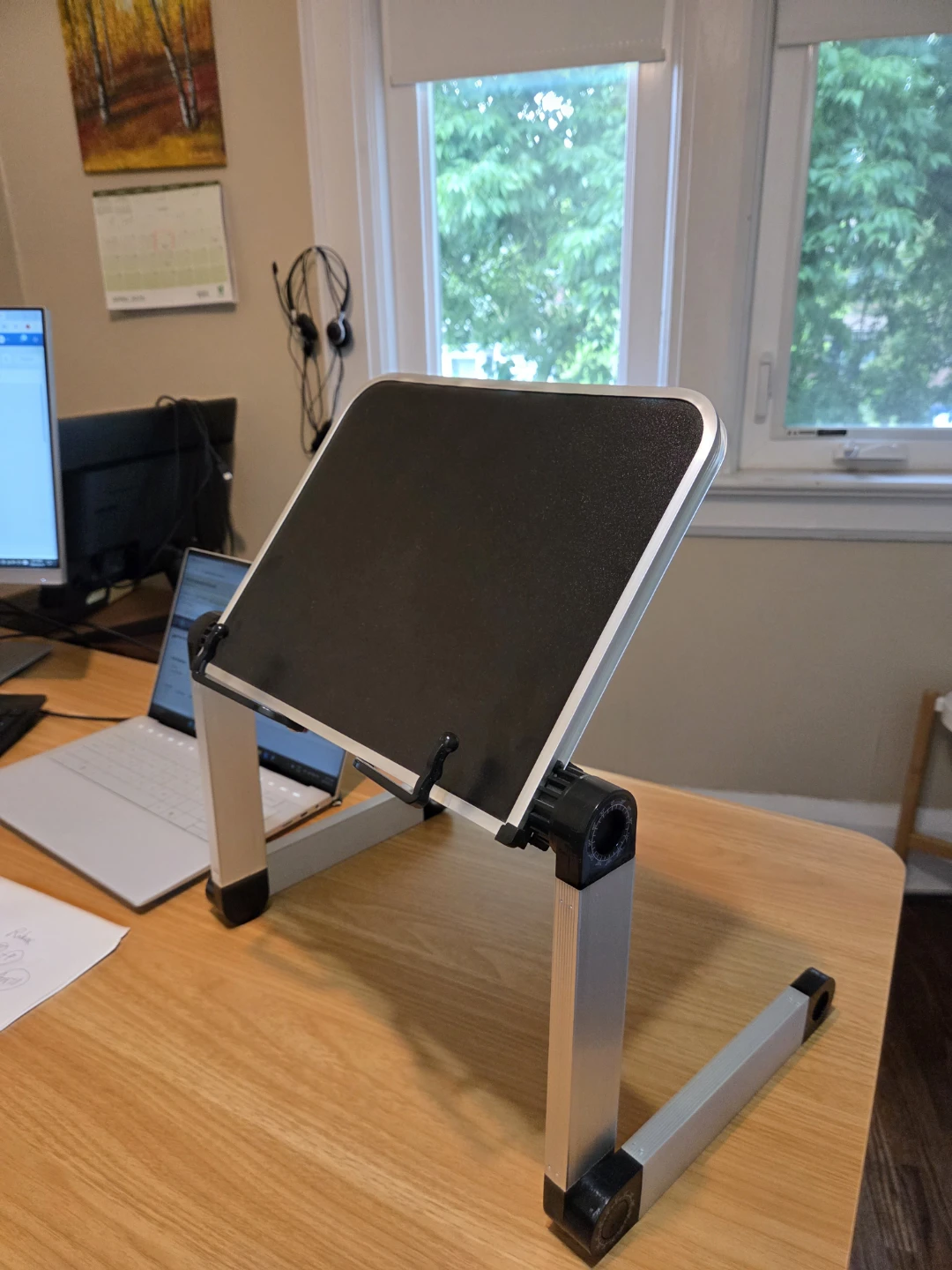 Adjustable Aluminum Laptop Stand - photo 2