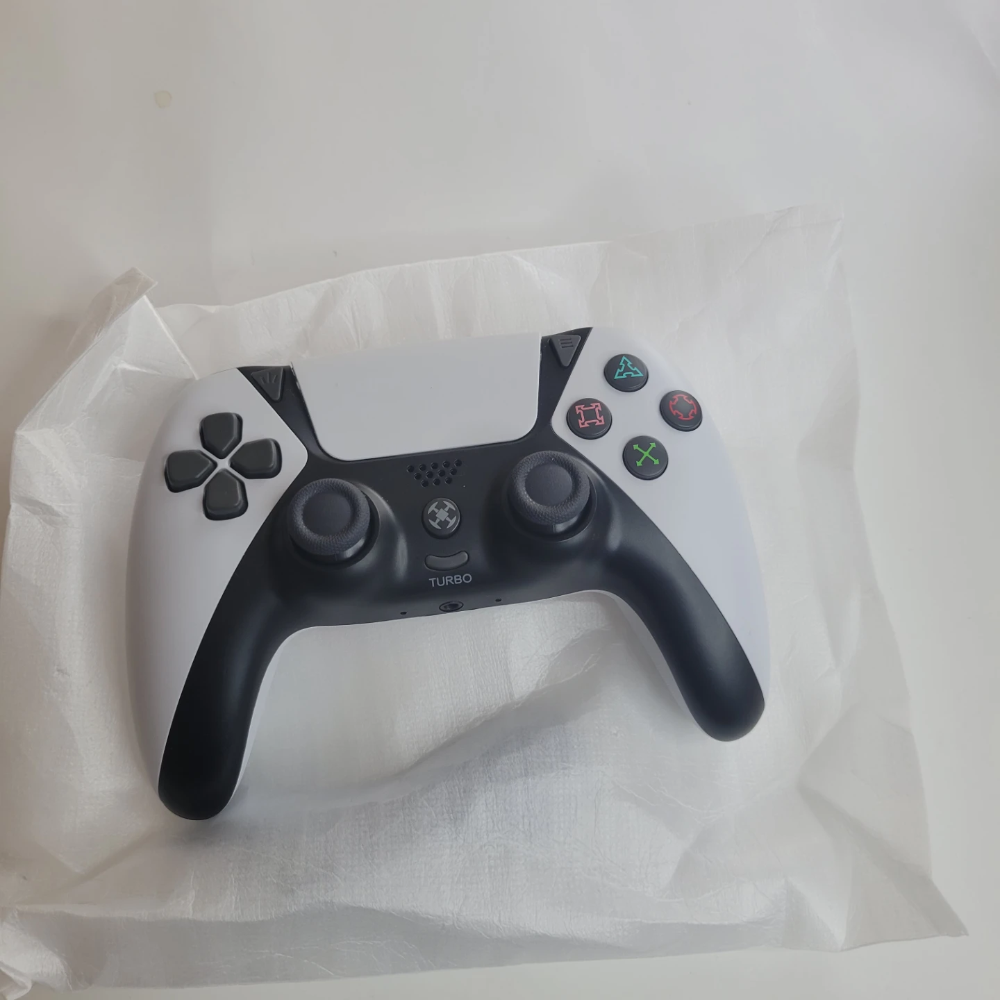 Ymir Luna Controller for PS4/PC - White