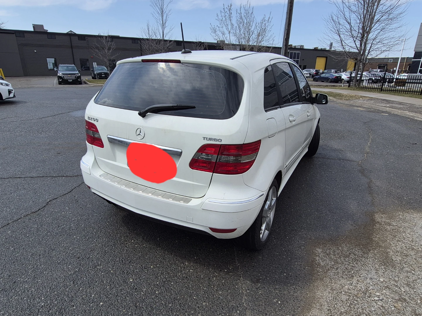 Mercedes B200 Turbo with safety - photo 3
