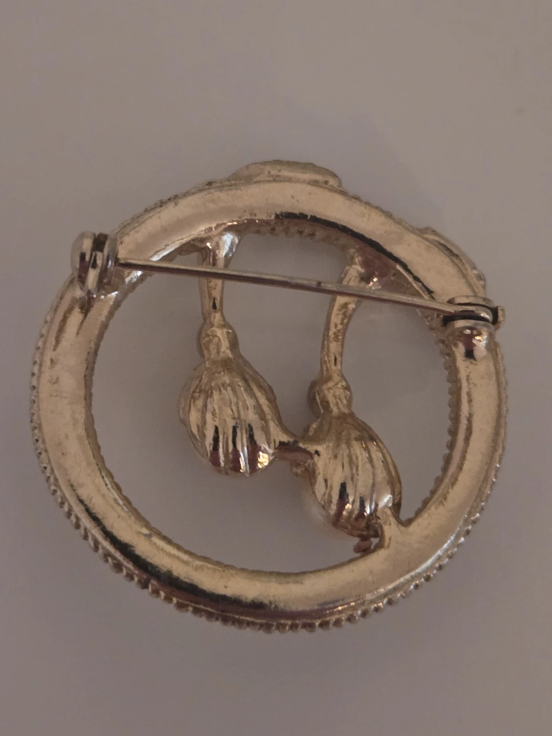 Vintage Brooch with Faux Pearls and Rhinestones - photo 3