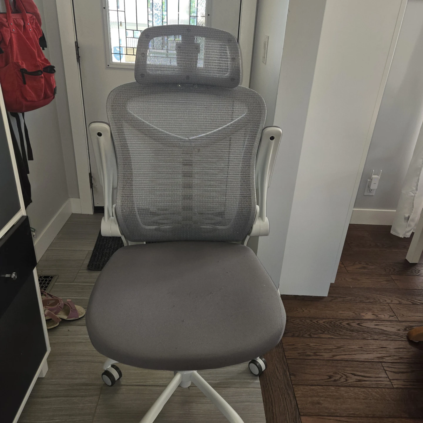 Grey Mesh Ergonomic Office Chair with Headrest - photo 3