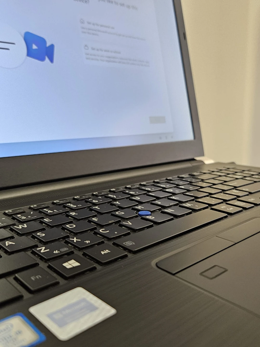 Dynabook Toshiba Laptop - photo 3