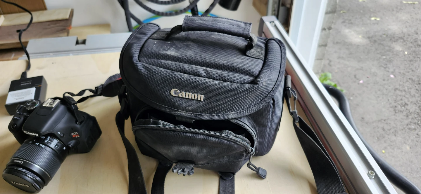 Canon EOS Rebel T3i DSLR Camera with Bag and Tripod - photo 3