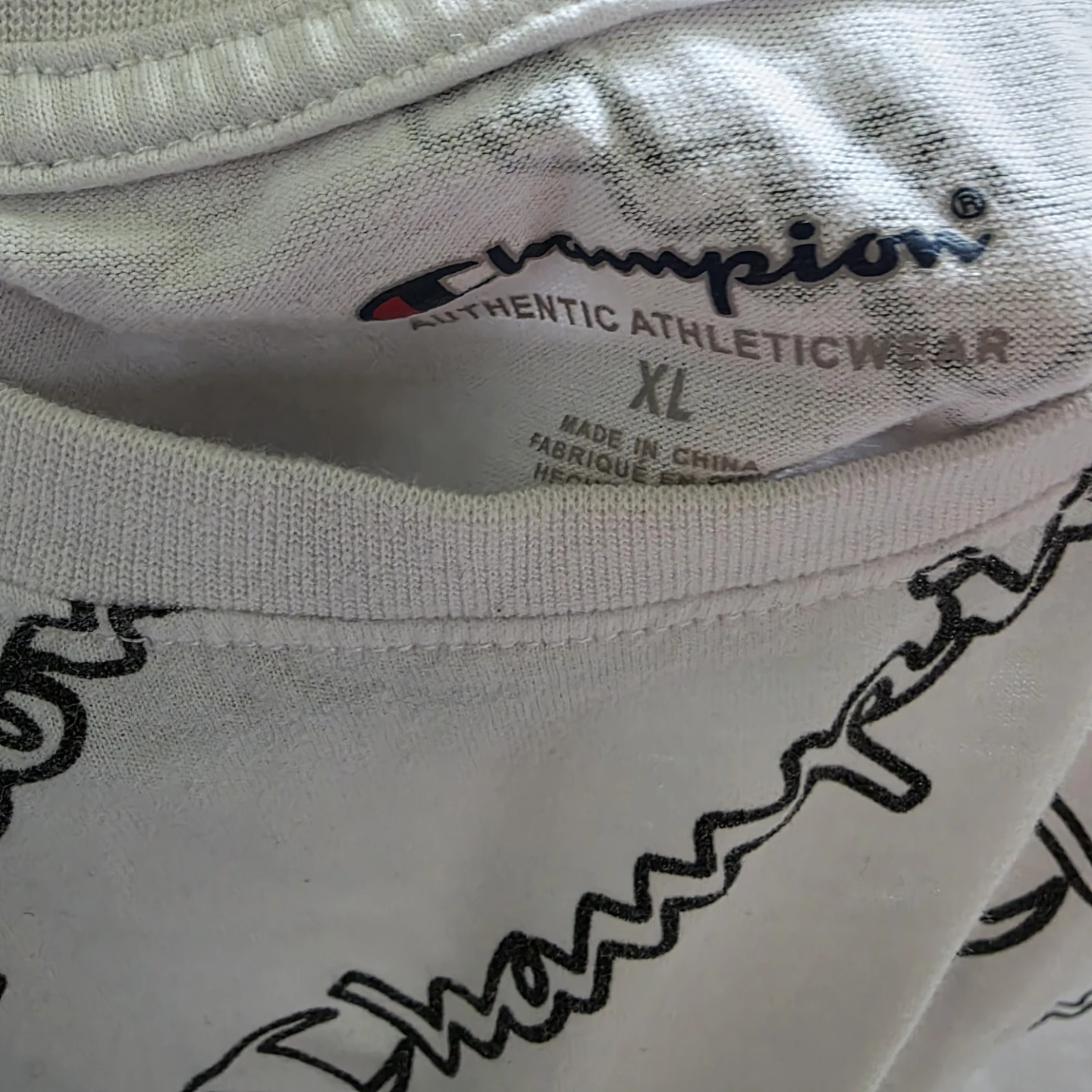 Champion T-Shirt All-Over Logo YXL - photo 2
