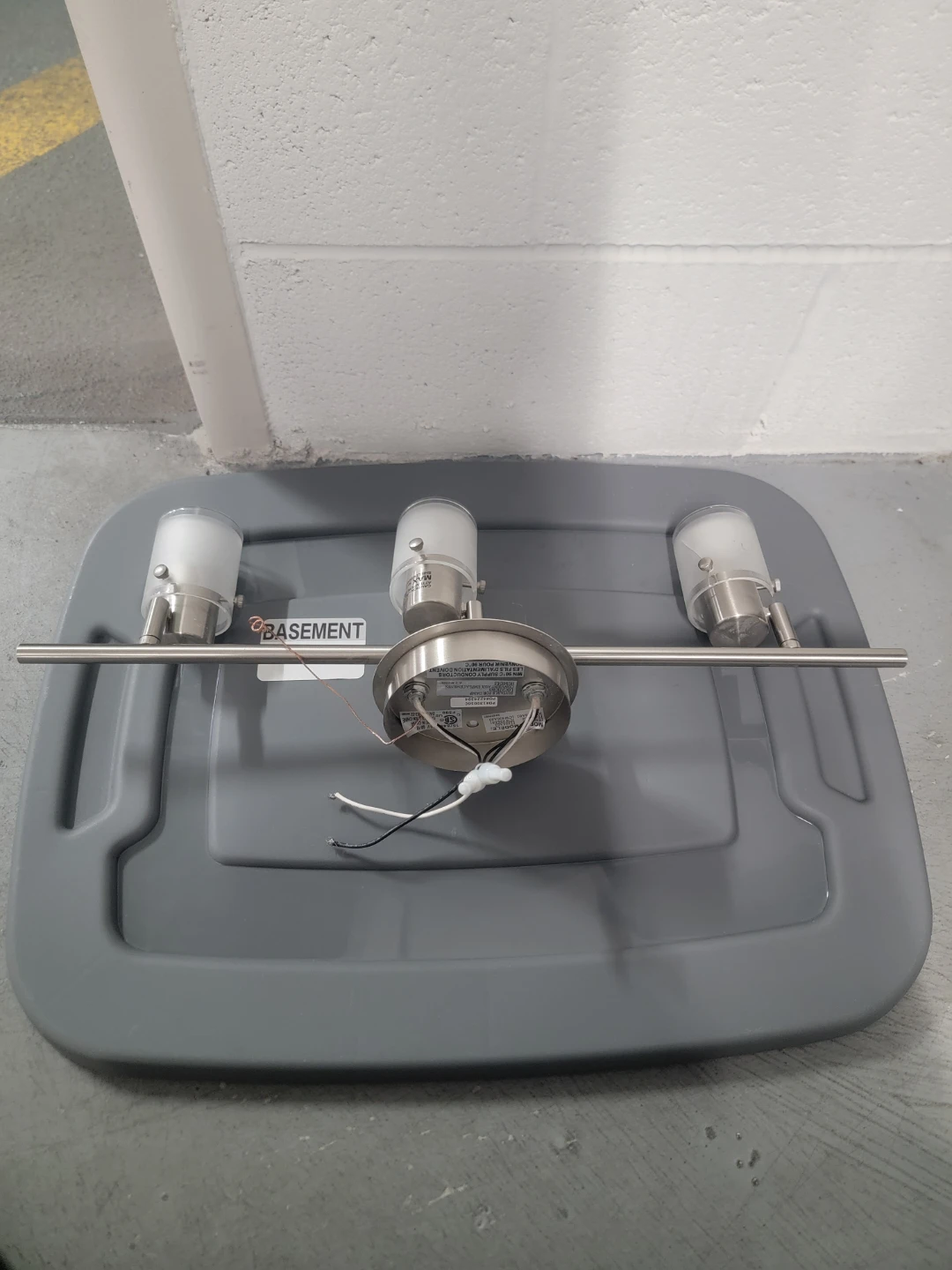 Basement Track Lighting Fixture - 3 Head - photo 3