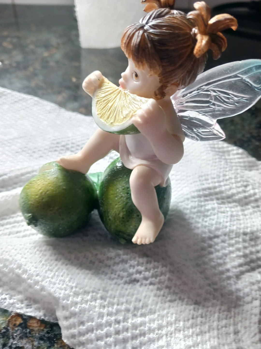 Fairy Figurine with Limes - photo 2