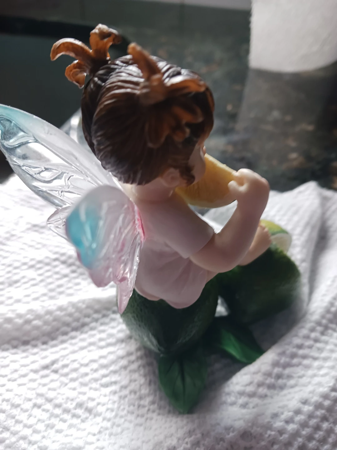 Fairy Figurine with Limes - photo 4