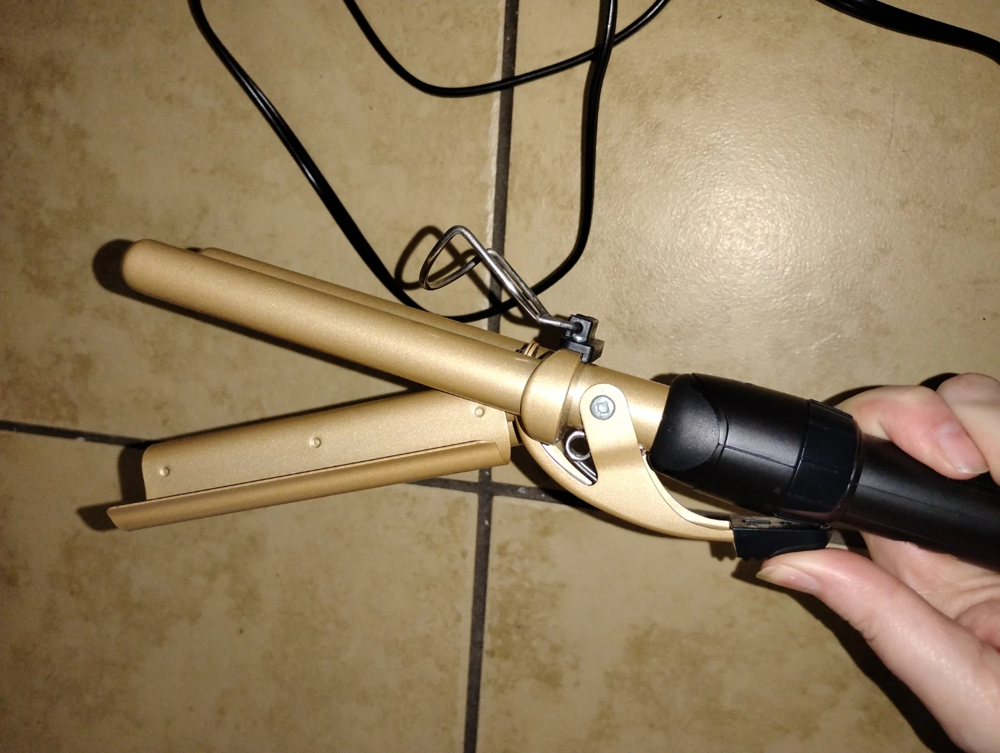 Hair styling tools - photo 4