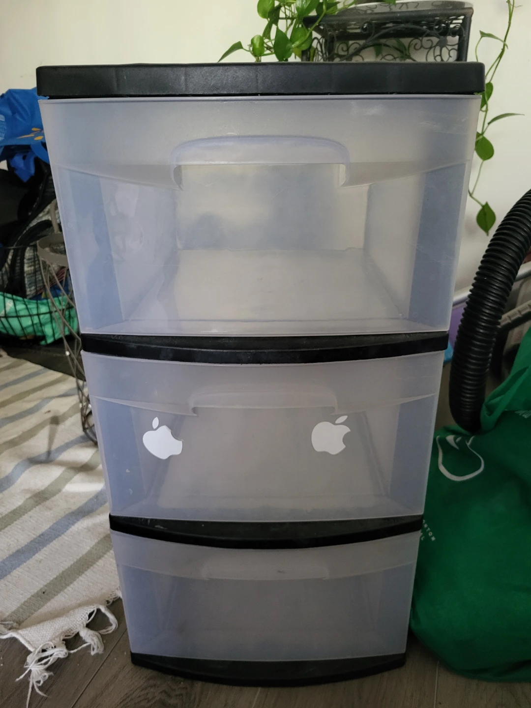 Clear Plastic Drawer Unit