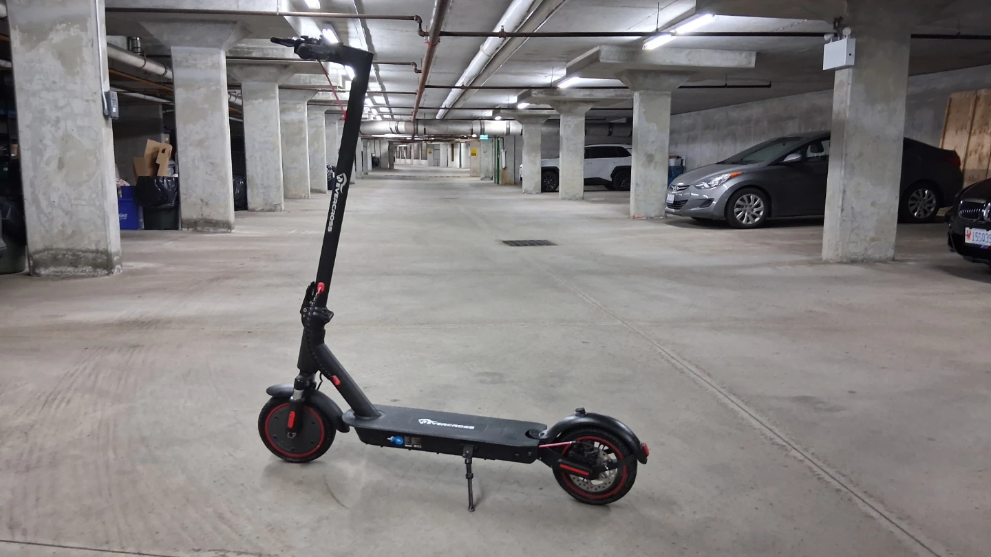 Escooter Dual Suspension Foldable, Fast, Battery Excellent