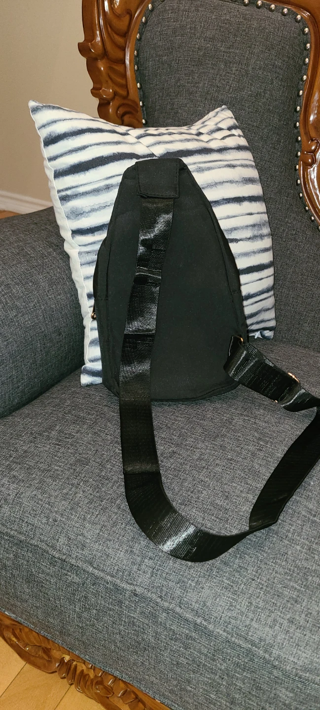 Black Quilted Sling Bag - photo 2