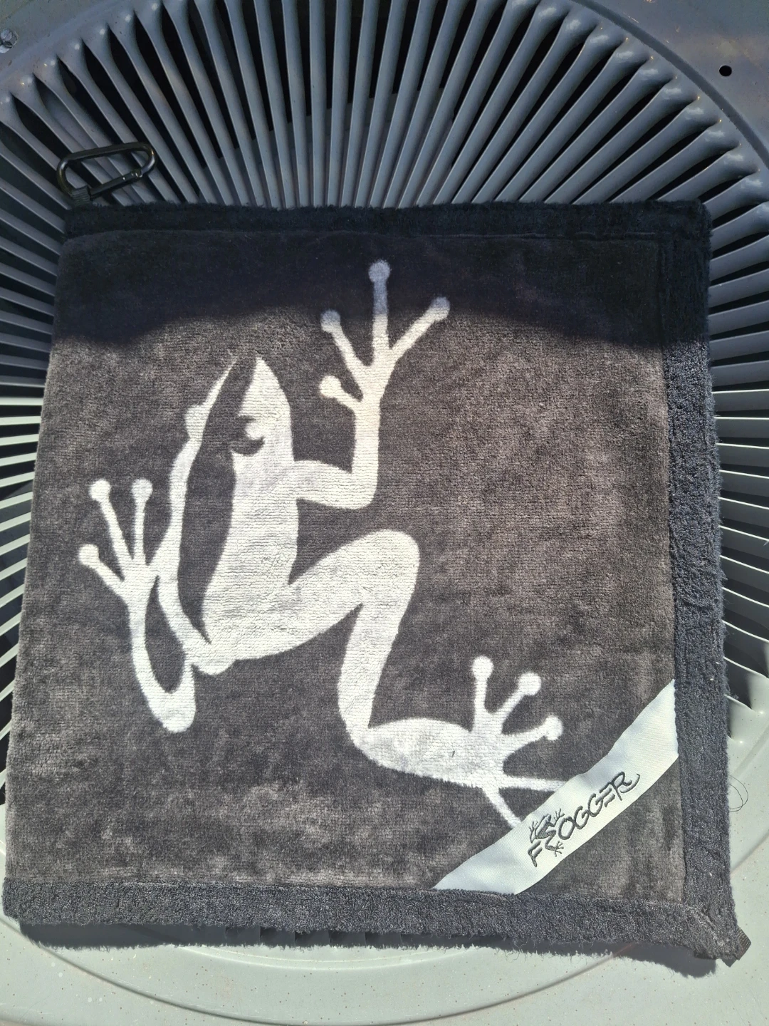 Frogger Golf Towel - photo 4