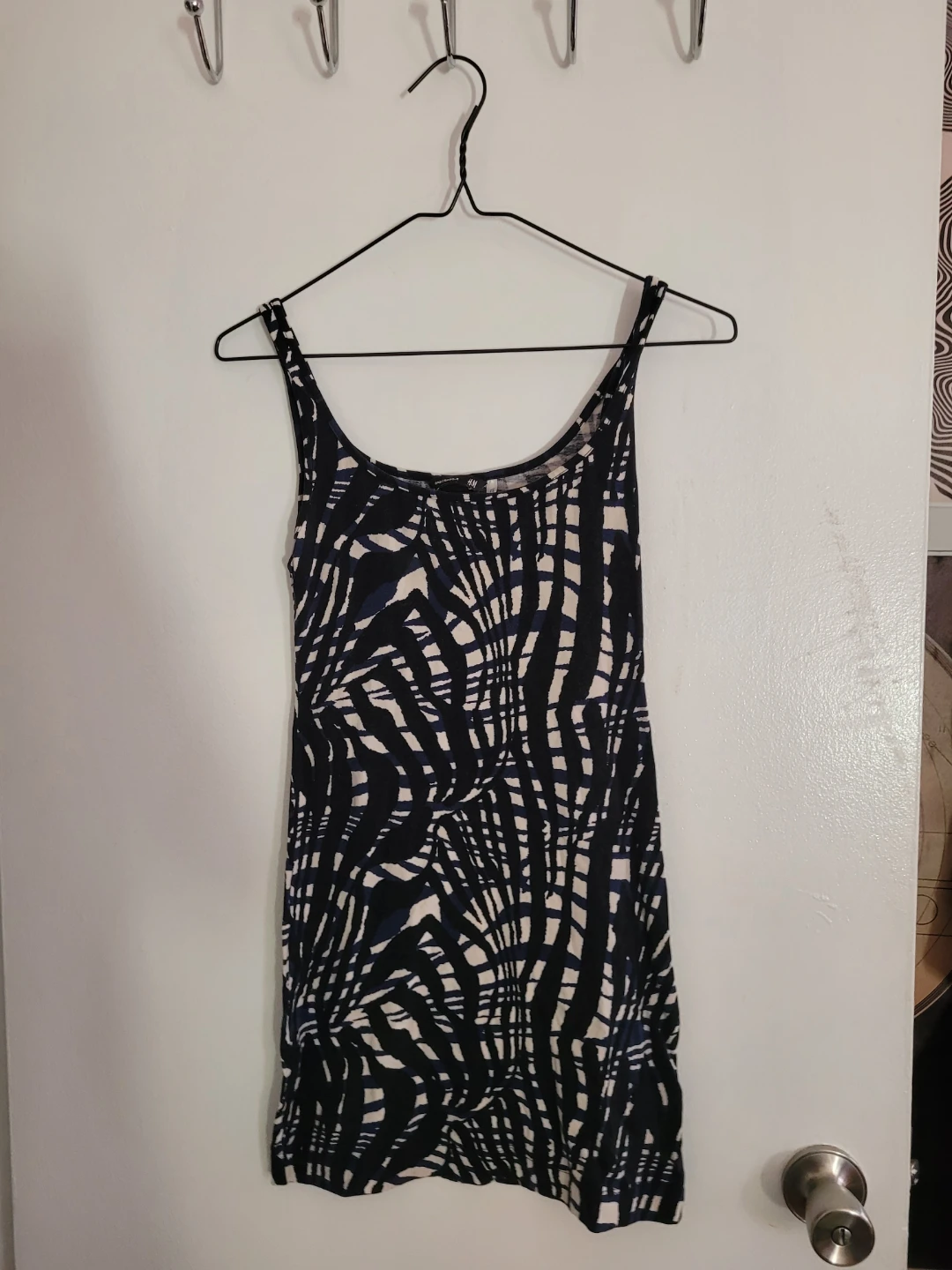 Black and White Abstract Print Tank Top