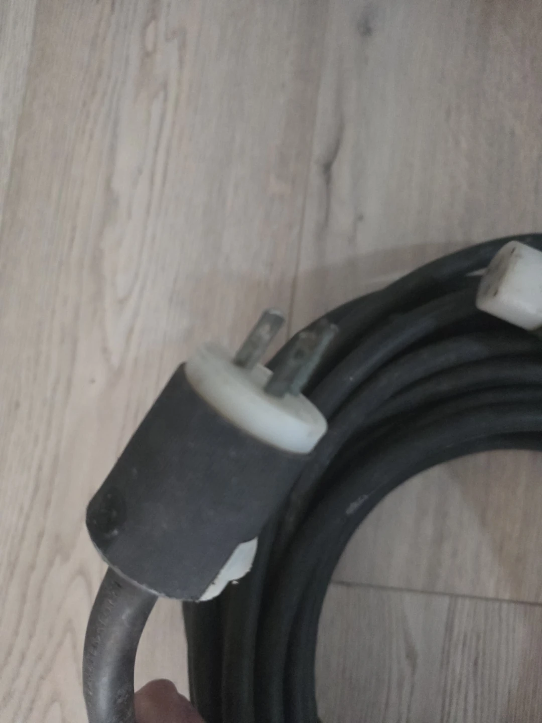 Heavy Duty Extension Cord - photo 3