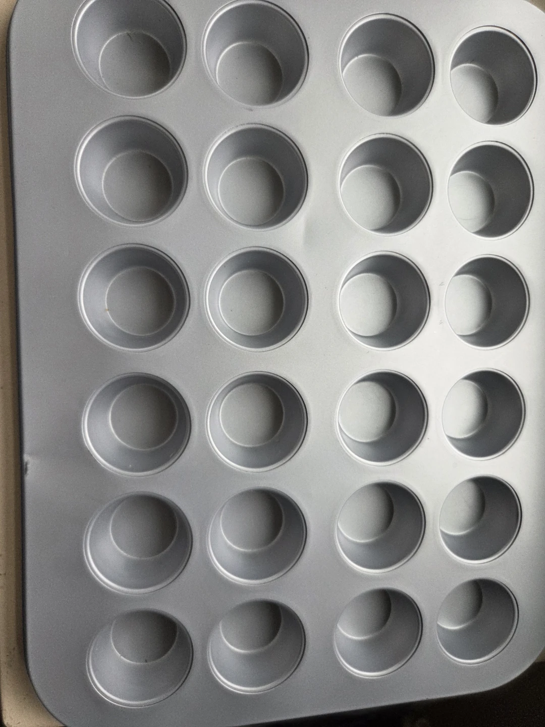 CUPCAKE BAKEWARE - photo 2