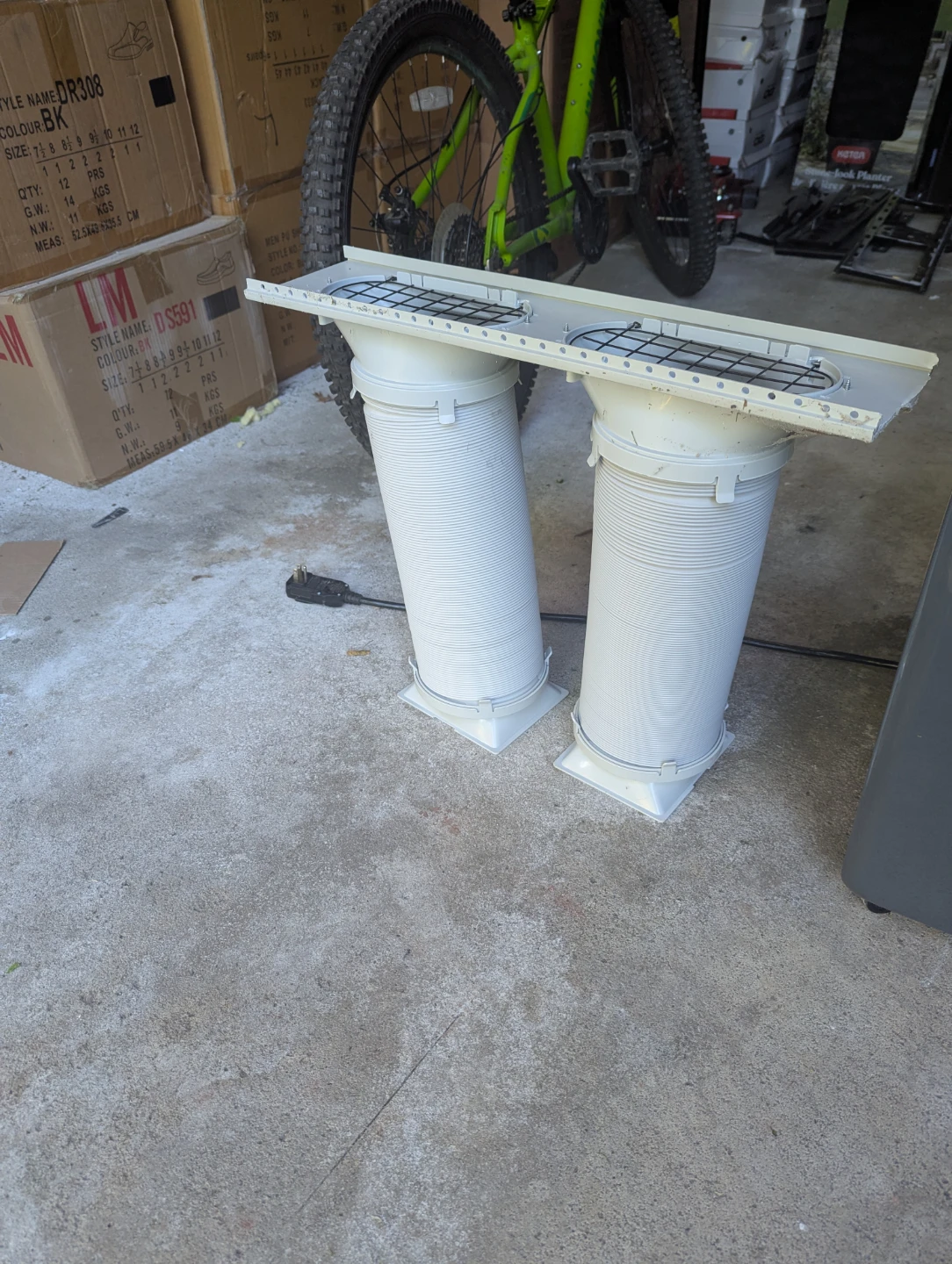Hisense Portable Air Conditioner with Exhaust Hoses - photo 4