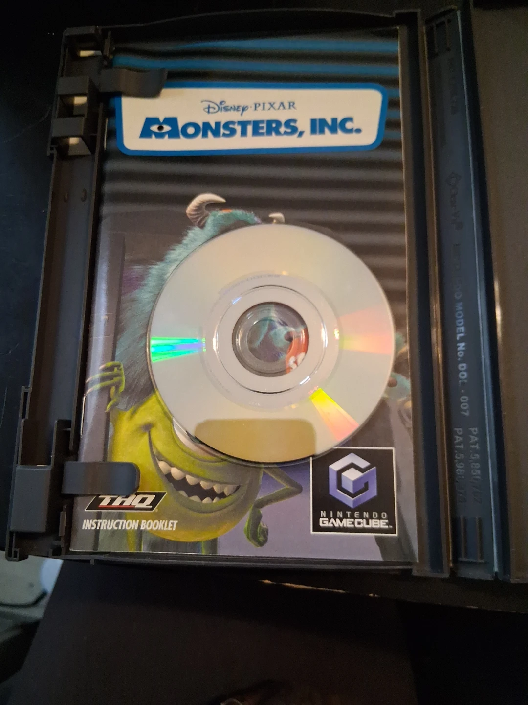 Disney Pixar Monsters Inc. Scream Arena Nintendo GameCube Game