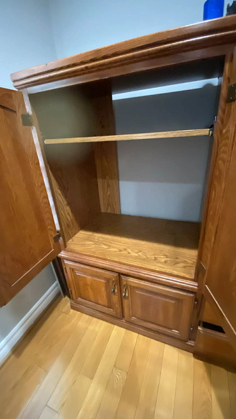 FREE Solid Oak Entertainment Unit ⚽ - photo 3