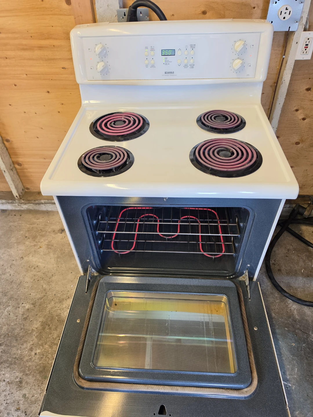 ​Kenmore 30" Electric Coil Stove / Range - Delivery Available 🚚