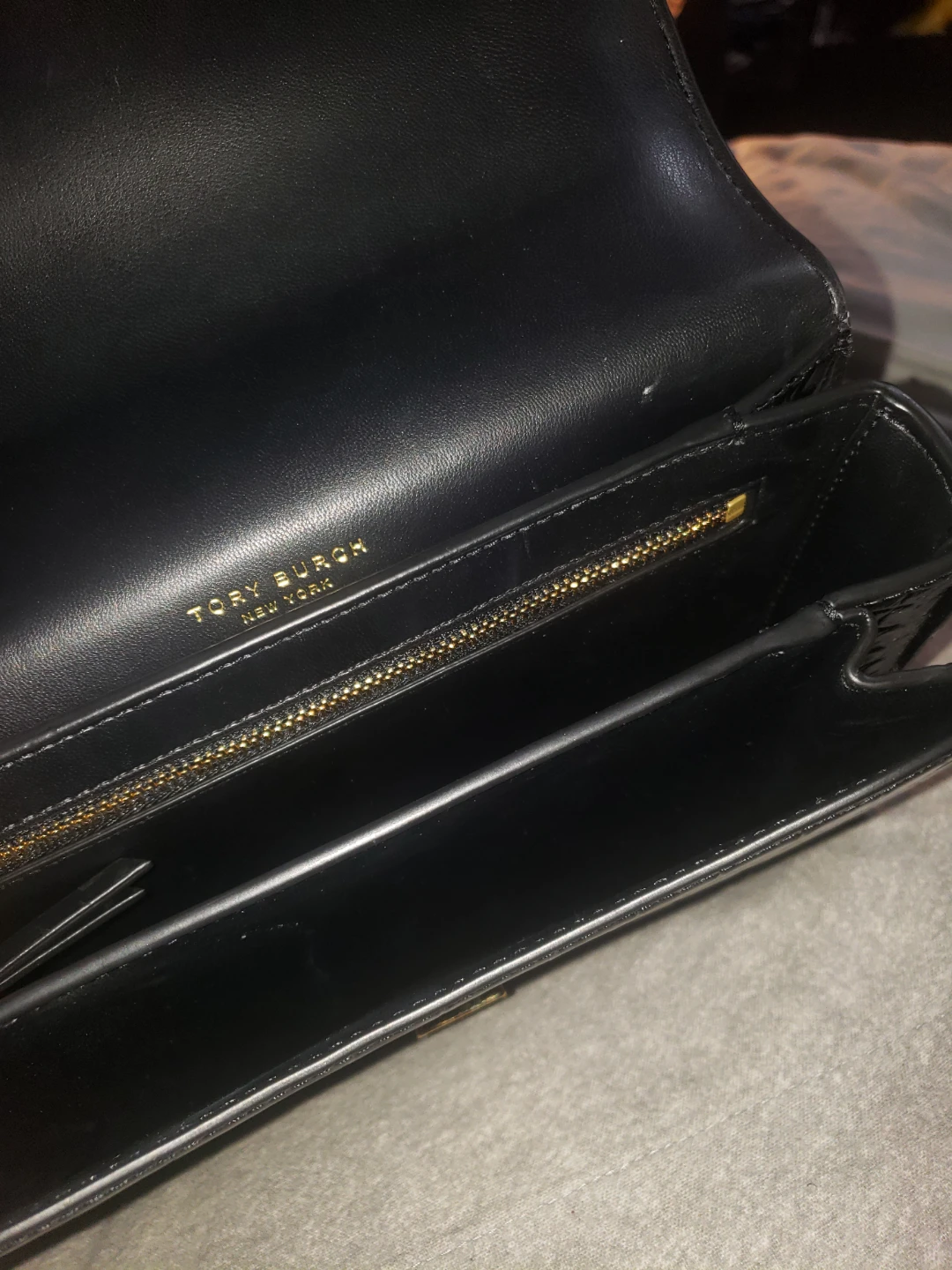 Tory Burch Black Croc Embossed Chain Bag - photo 4