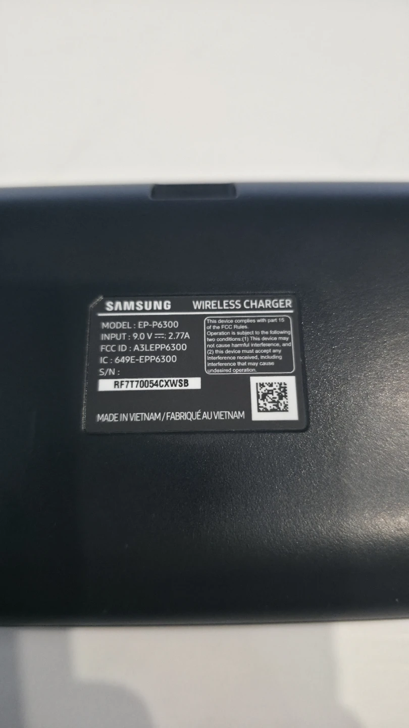 Samsung p6300 wireless trio charger - photo 3
