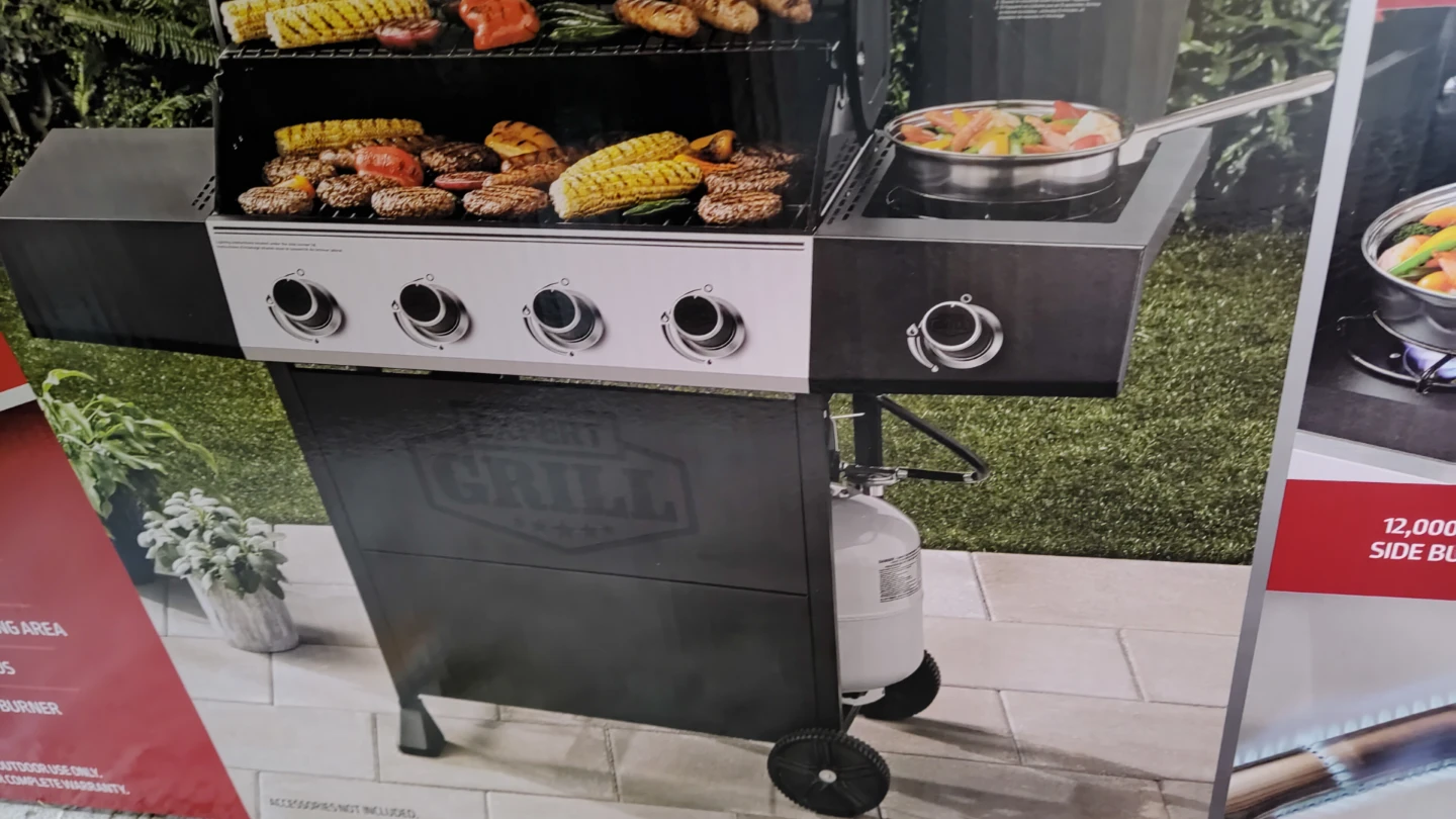 Grill BBQ brand new