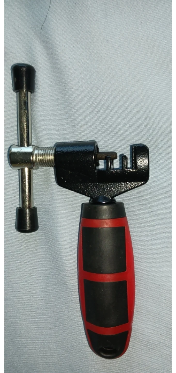 ⚽  Bicycle Chain Breaker Tool