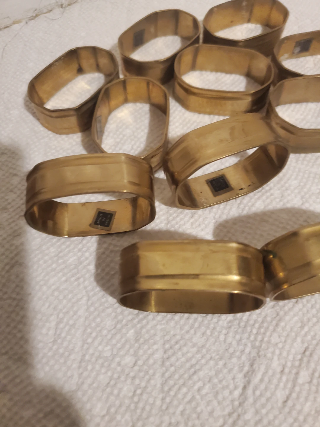 Set of 10 Brass Napkin Rings - photo 3