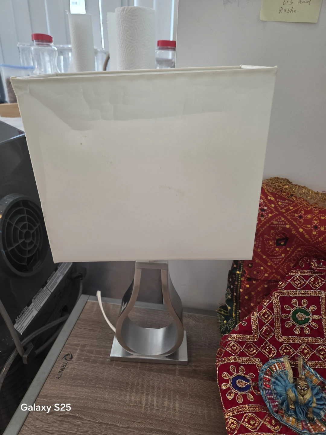 Table Lamp with White Shade - photo 3