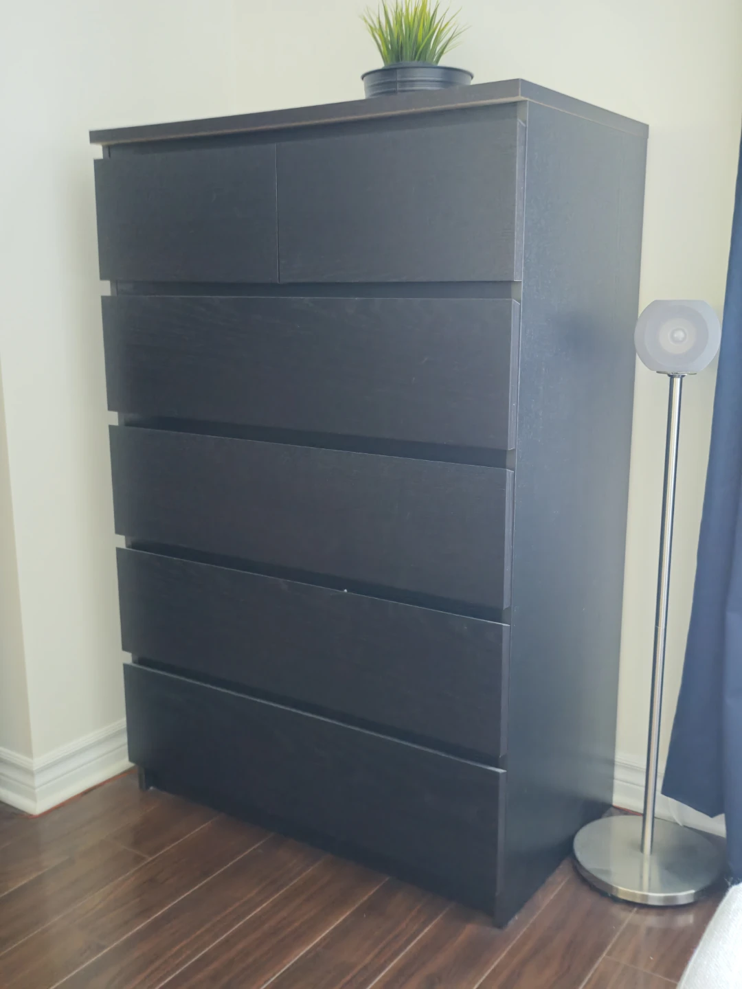 Moving Sale - IKEA MALM 6-drawer dresser