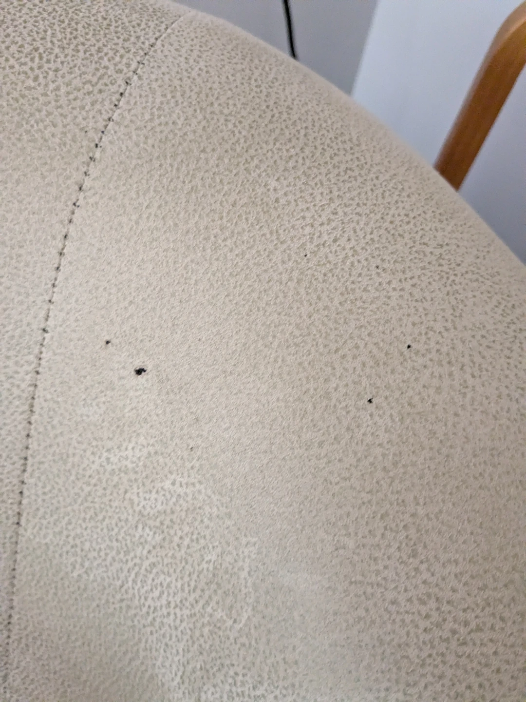 Chair with cushion - photo 4