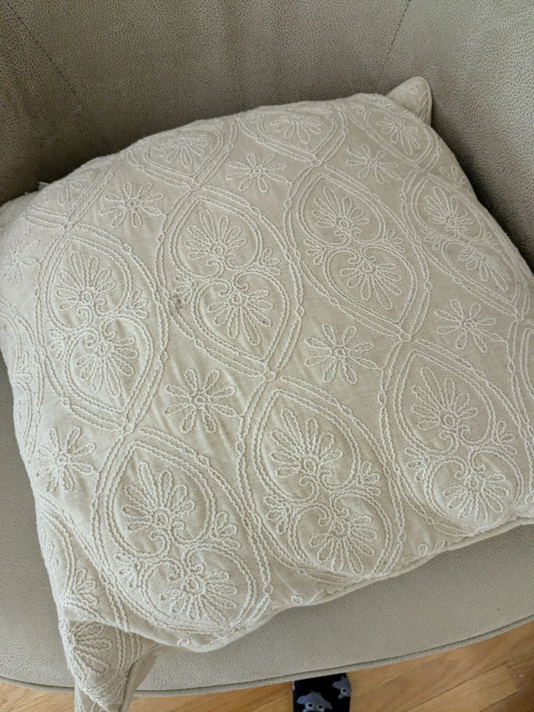 Chair with cushion - photo 5