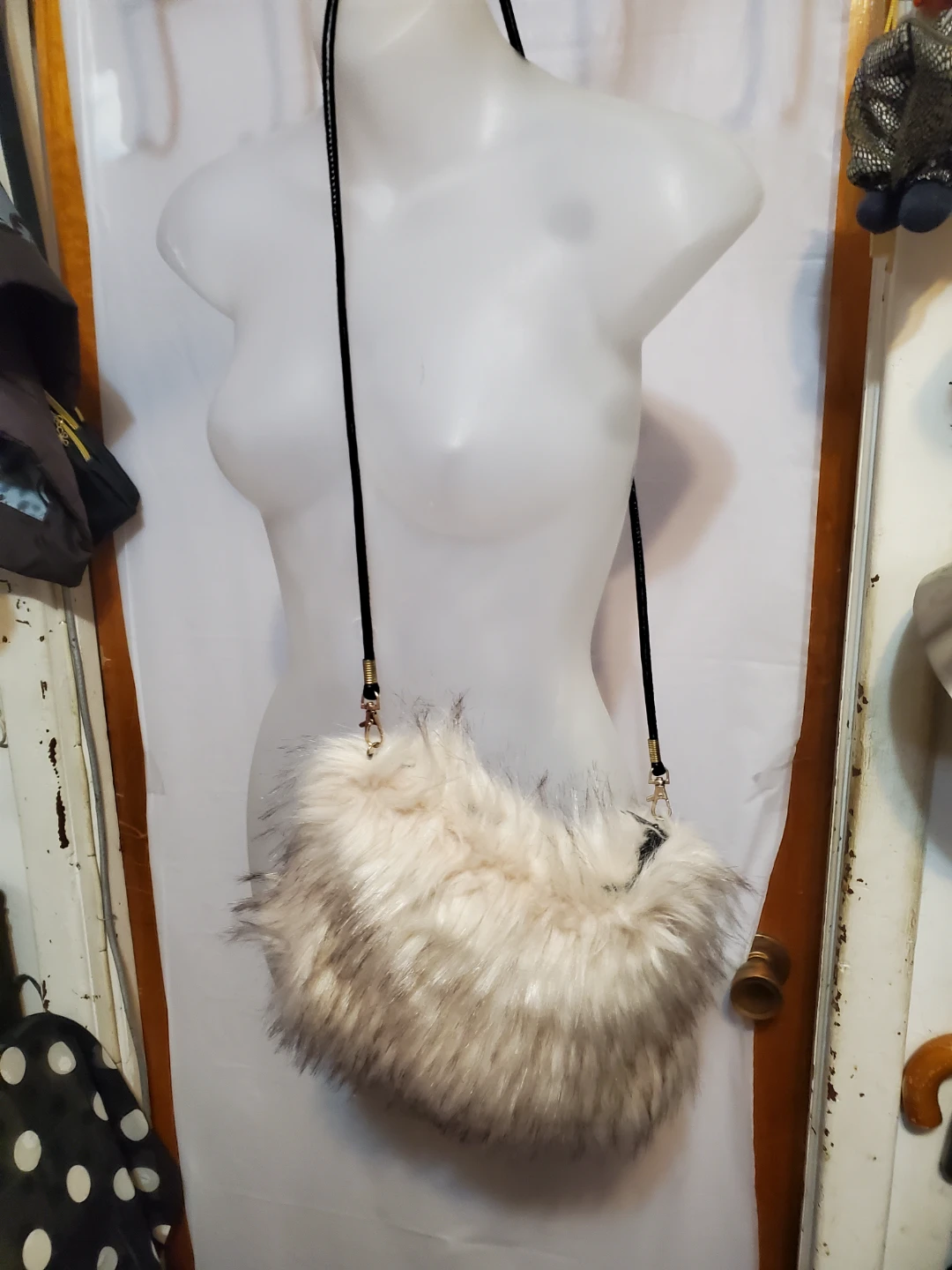 Faux Fur Clutch Purse - photo 3