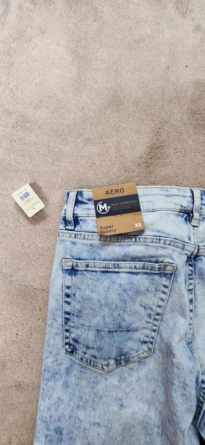 New Aeropostale Super Skinny Jeans - Size 32 with tags - photo 4