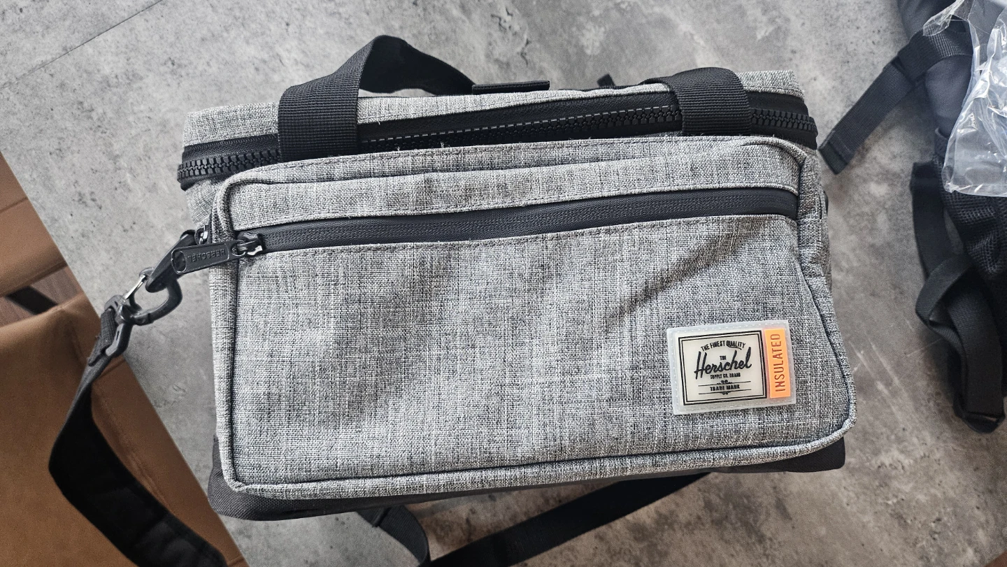 Herschel Supply Co. Insulated Lunch Bag